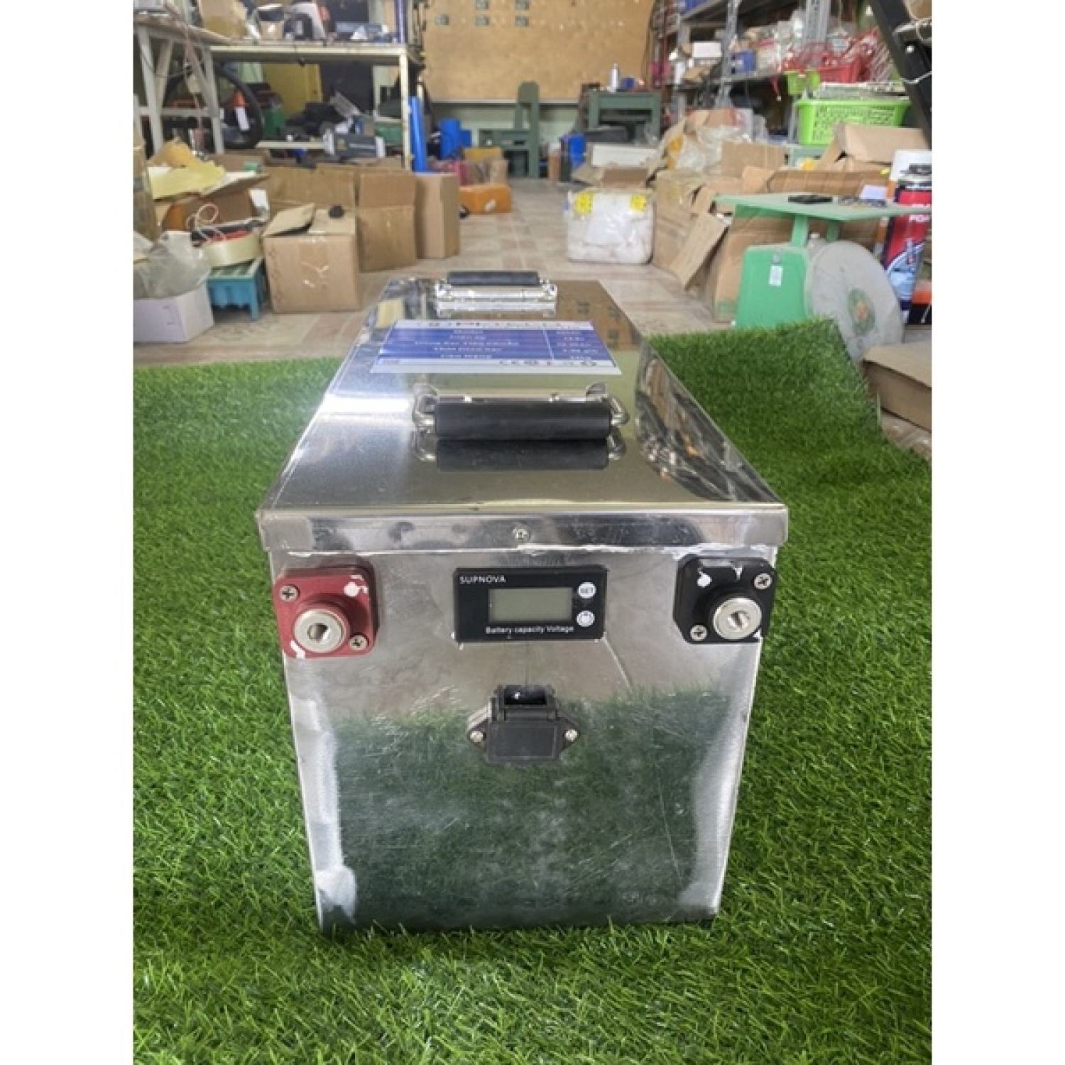 Bình Pin Lithium 12v 220Ah Mới 100% + Tặng kèm sạc 30A khi mua bình 3 Bình Pin Lithium 12v 220Ah Mới 100% + Tặng kèm sạc 30A khi mua bình - Ảnh 3