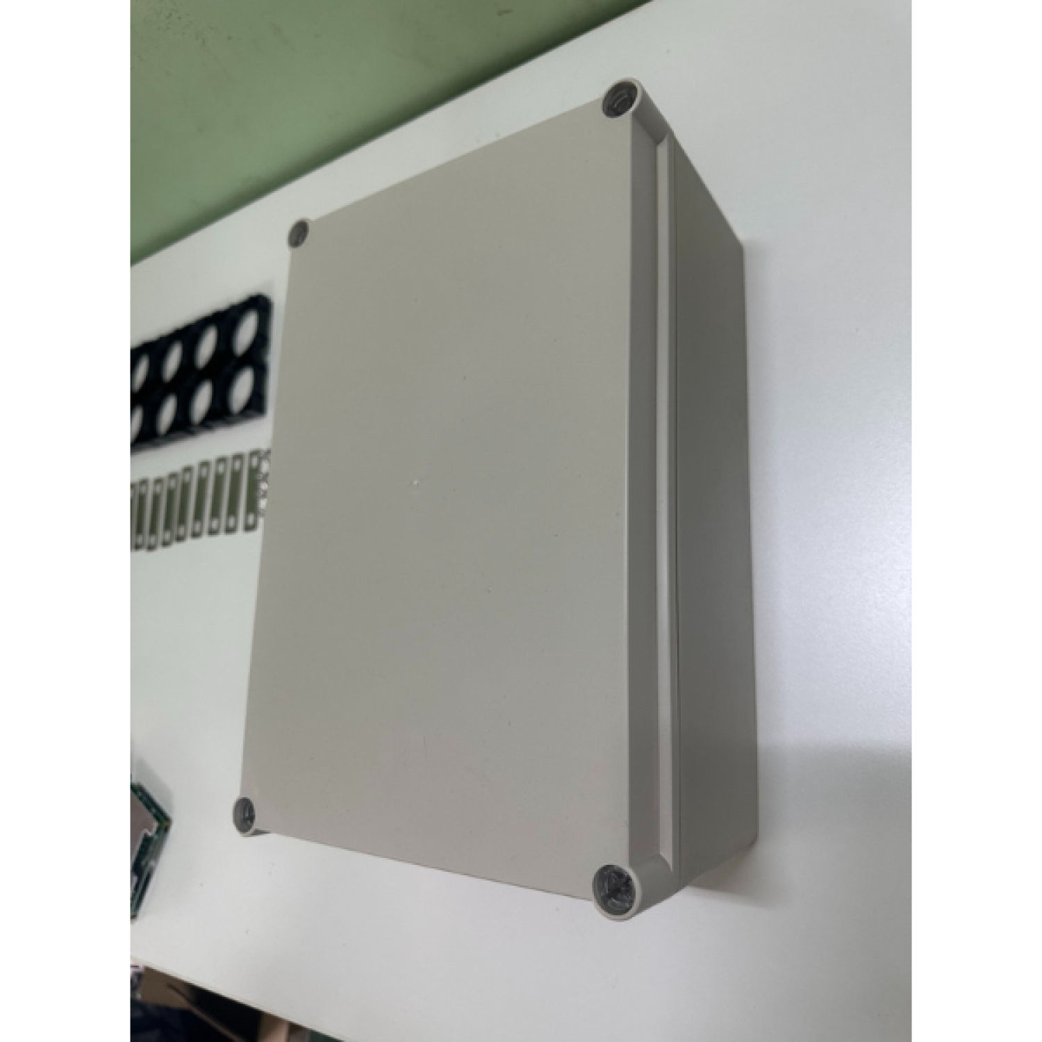 Bình lưu trữ 12V 44ah mạch 4s 100a 2 lớp pin 8cell 46160 3,2V 22ah 1 cell 7 Bình lưu trữ 12V 44ah mạch 4s 100a 2 lớp pin 8cell 46160 3,2V 22ah 1 cell - Ảnh 7