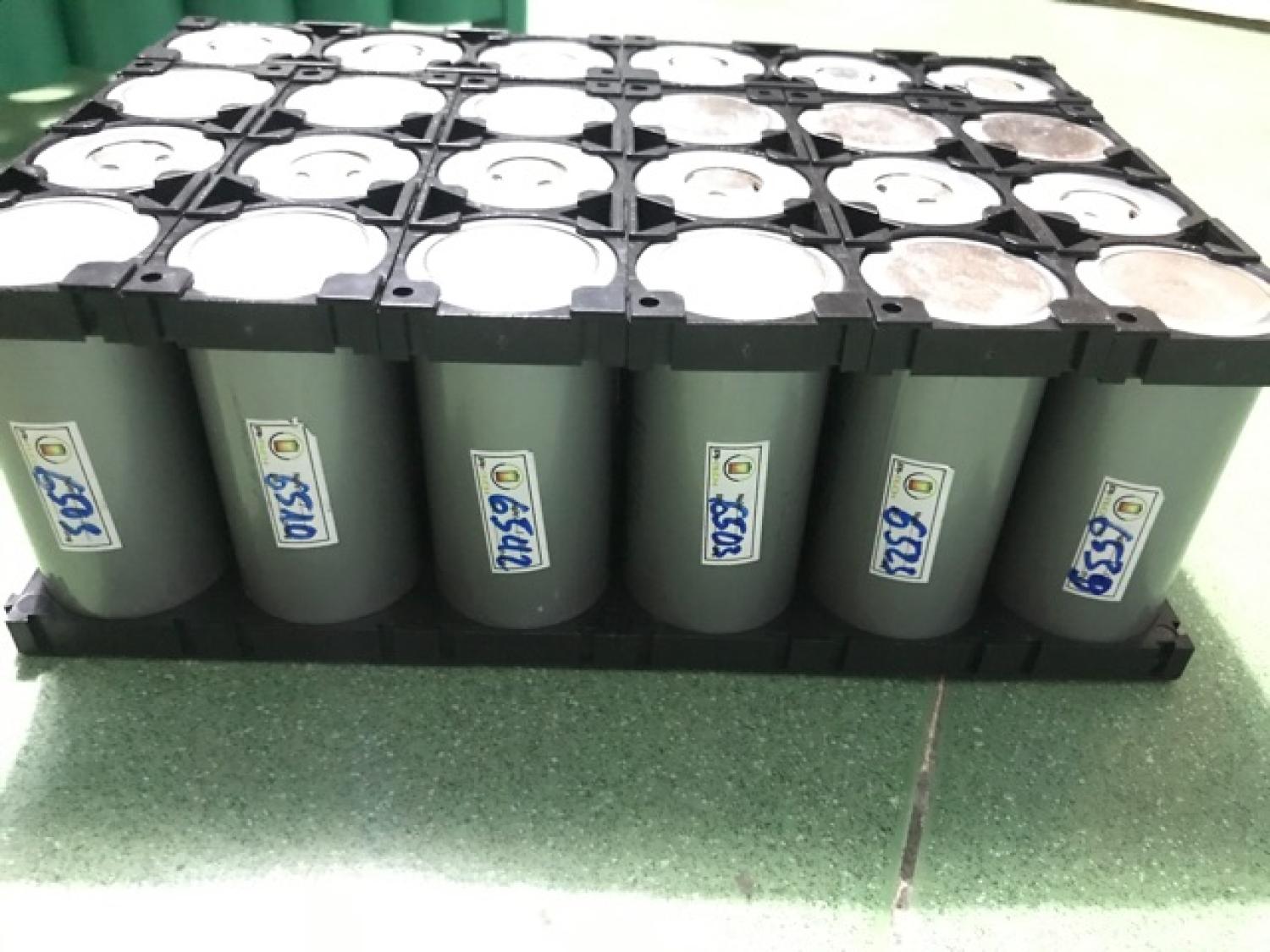 Pin Lithium 12VDC-40Ah (24 cell 32650 6.5Ah) chống nước 4 Pin Lithium 12VDC-40Ah (24 cell 32650 6.5Ah) chống nước - Ảnh 4