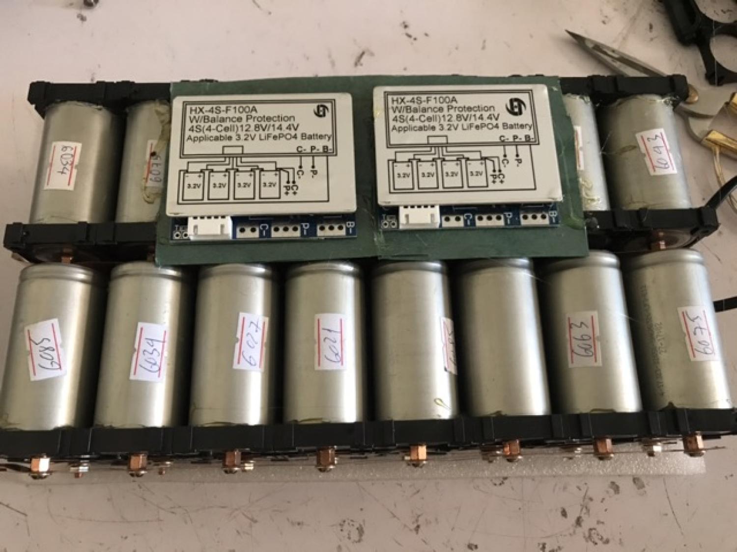 Pin litium 12v 48Ah 32cell 6Ah 3 Pin litium 12v 48Ah 32cell 6Ah - Ảnh 3