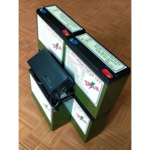 f7b0130168a68b6dd28509a499874217.jpg 1500x1500q80